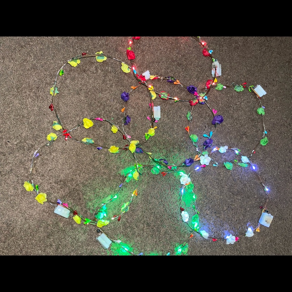 Floral headpiece in different 5 different colors